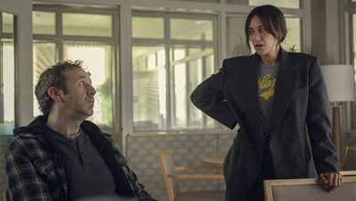 Rashida Jones raises the bar in ‘Black Mirror’ — and deserves an Emmy nomination for it