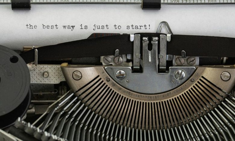 6 Writing Tips From the Sci-Fi Legend Robert Heinlein