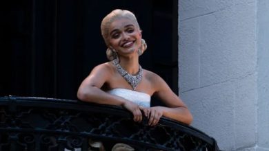 Don’t cry for Rachel Zegler! Star’s big moment goes viral as first ‘Evita’ reviews praised her ‘enth...