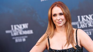 Jennifer Love Hewitt Reflects On Being Target Of Early Aughts Misogyny In Media: “I Was Trying To Ou...