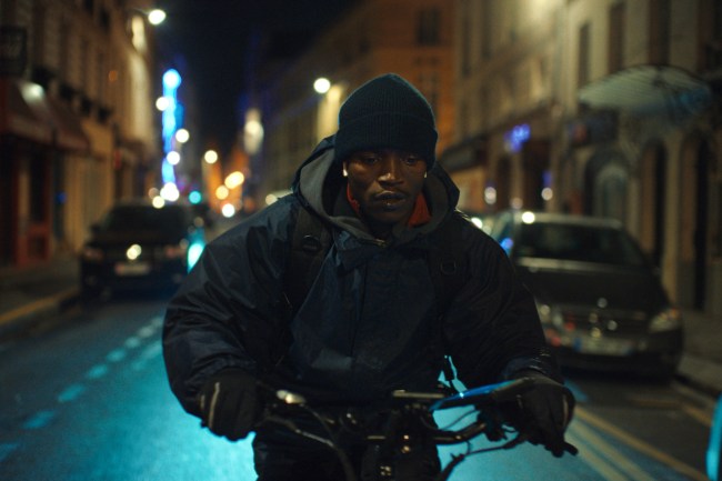 ‘Souleymane’s Story’ Review: An Immigrant Working in Food Delivery Navigates the Tribulations of Bur...