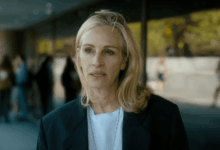 After harsh festival reviews, is Julia Roberts still in the Oscar hunt?