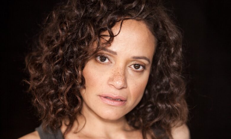 Judy Reyes Sets Return As Carla In New ‘Scrubs’ Series