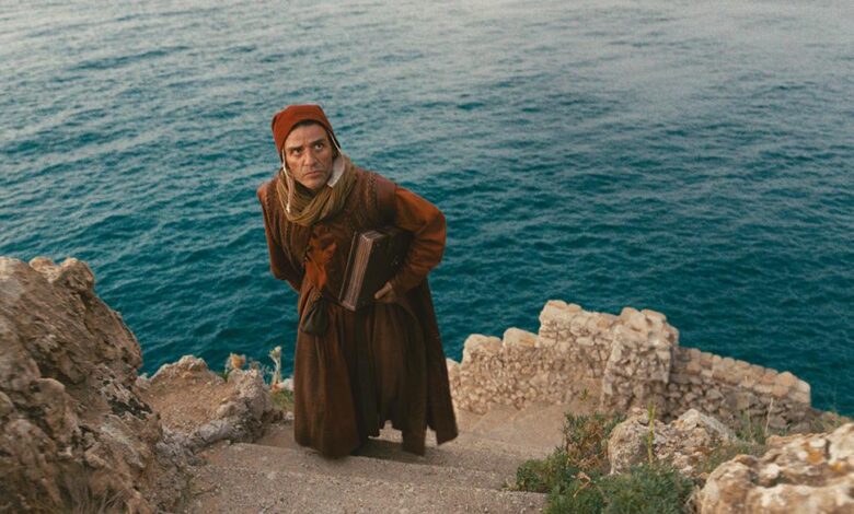 ‘In The Hand Of Dante’ Review: Oscar Isaac & Gal Gadot x 2 In Julian Schnabel’s Ambitious Art Epic –...